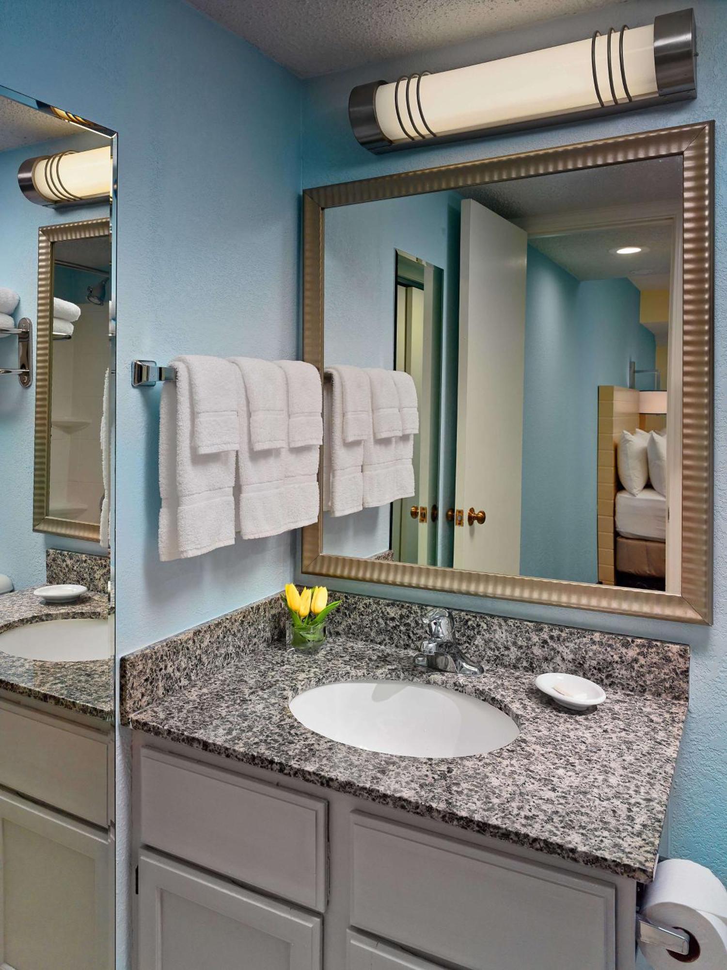 Sonesta Simply Suites Cleveland Airport Middleburg Heights Zewnętrze zdjęcie