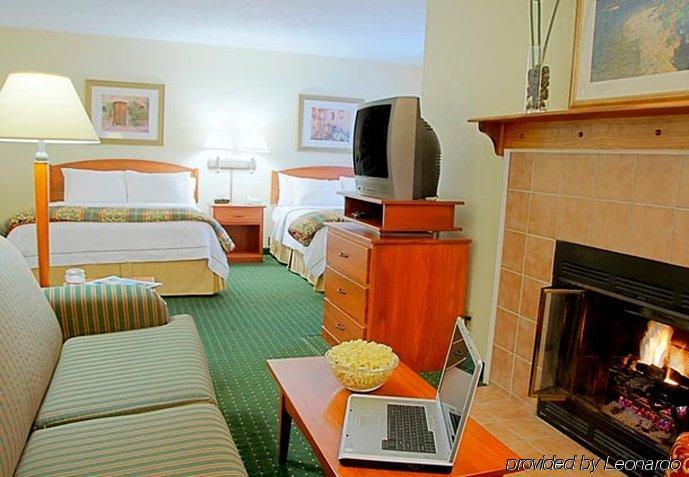 Sonesta Simply Suites Cleveland Airport Middleburg Heights Pokój zdjęcie